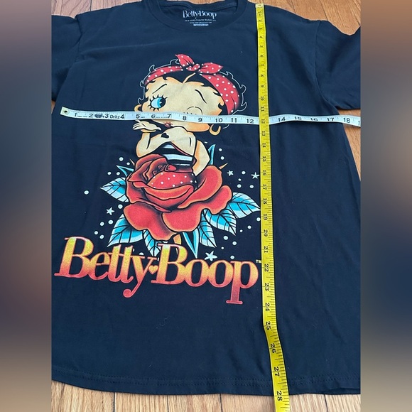 Betty Boop Black Crew Neck Tee - Picture 4 of 4
